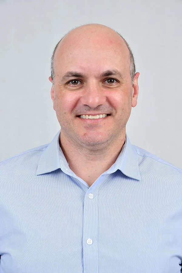 Tiago José Mores